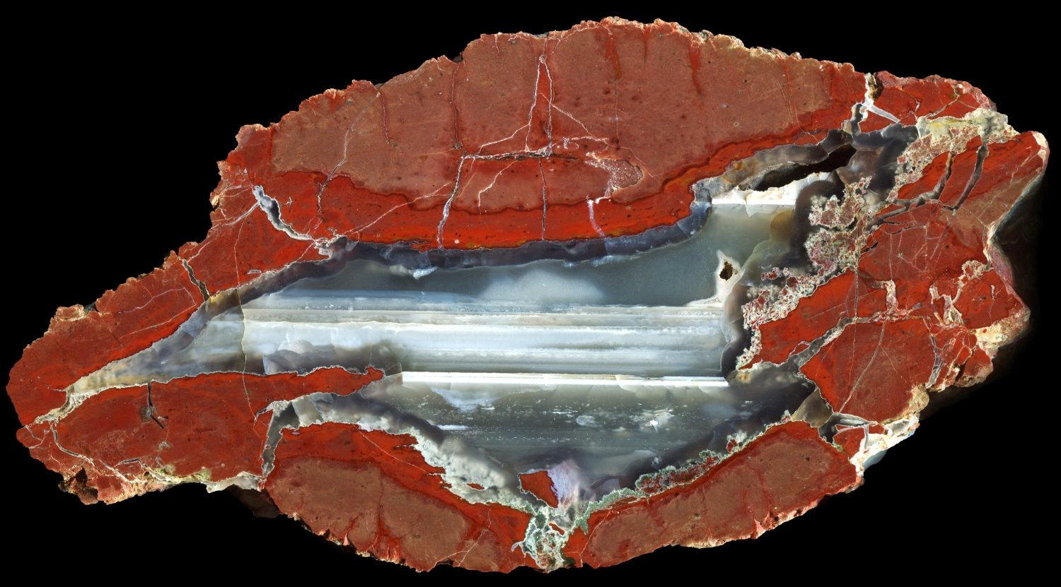 Large and High-Quality Mountain View Thunderegg